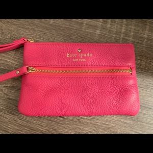 Kate Spade Bee wristlet hot pink